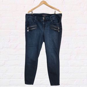 Torrid Multi Zip Jegging Premium Stretch Dark Wash Jeans Size 20R